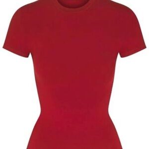 Skims Brick red shirt